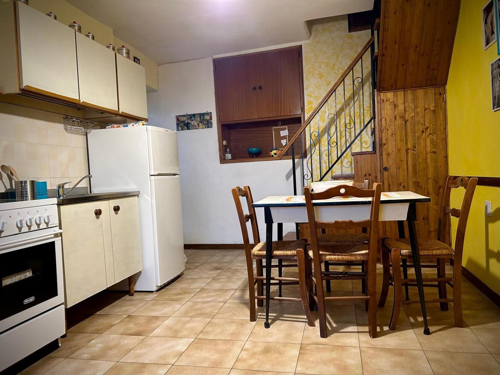Little Flower Apartment Corfino المظهر الخارجي الصورة